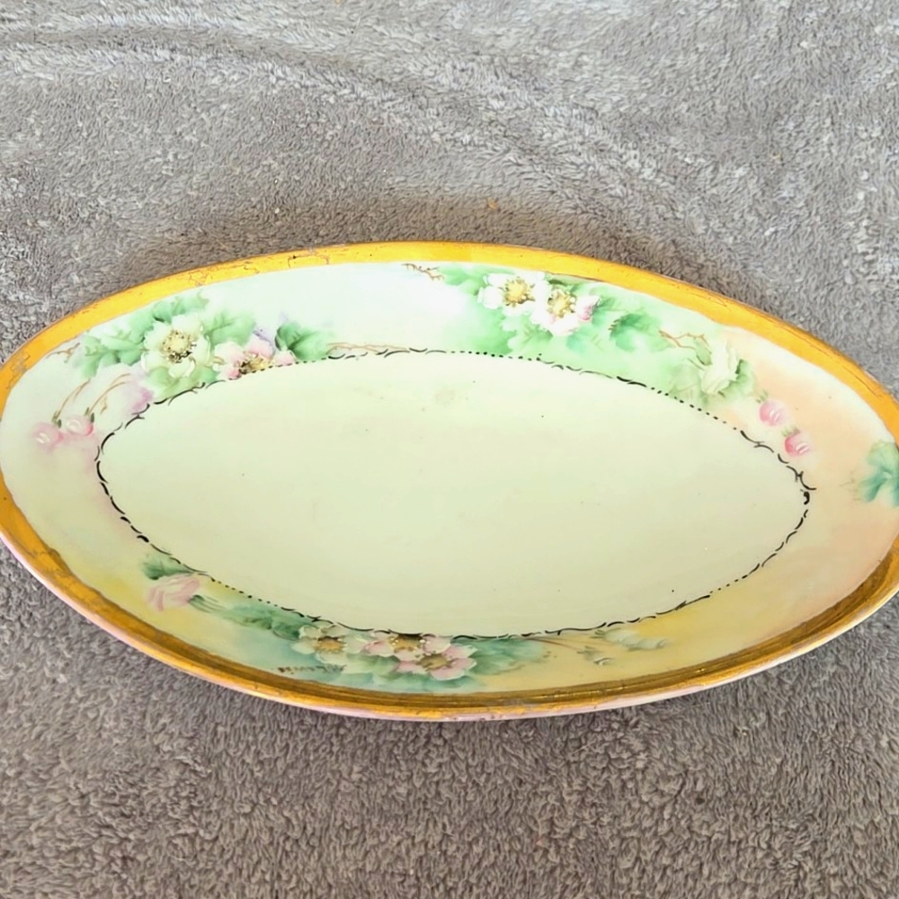 Vintage Circa 30'sHutschenreuther Selb Bavarian China Oblong Bowl